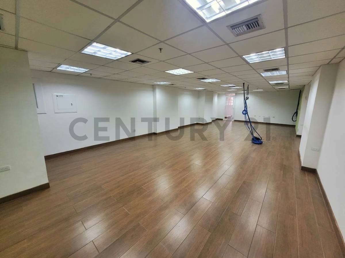 Oficina en Venta en la torre Empresarial BVC - 3