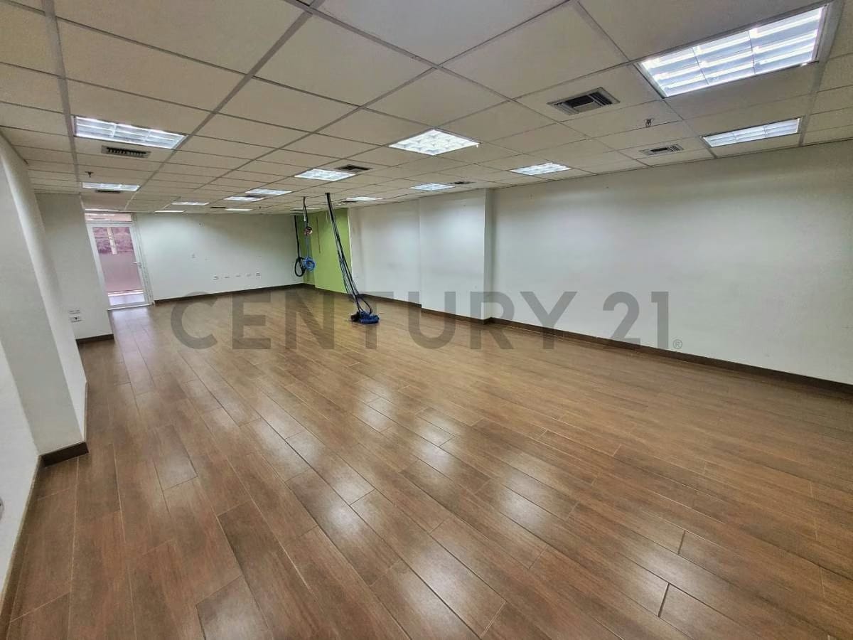 Oficina en Venta en la torre Empresarial BVC - 4