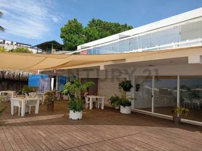 Club de Playa en el Yaque Tacamajaca - 9