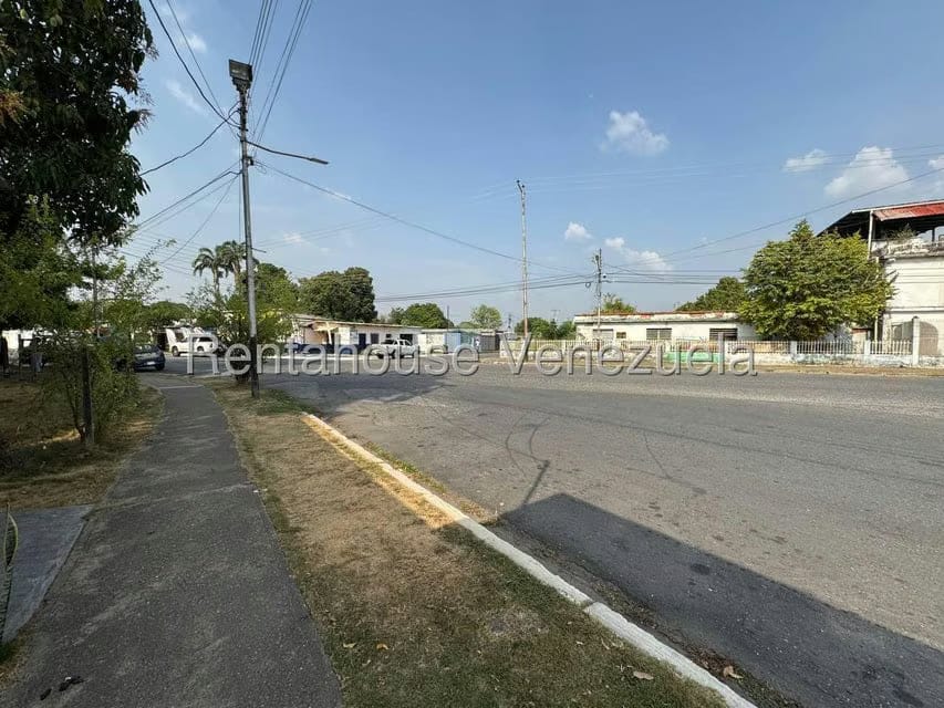 Comercial (Local Comercial) en Alquiler en Bella Vista, Portuguesa - 3