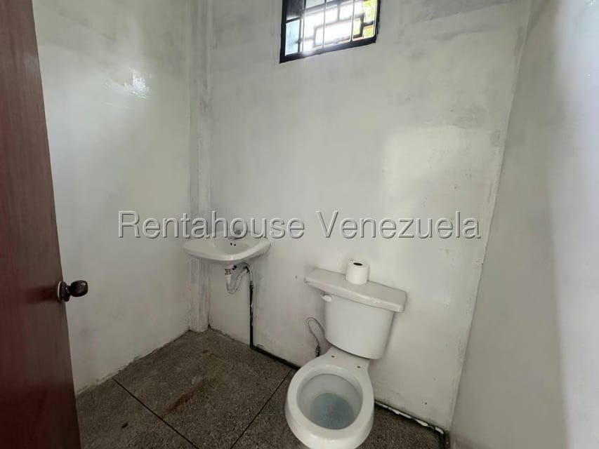 Comercial (Local Comercial) en Alquiler en Bella Vista, Portuguesa - 9