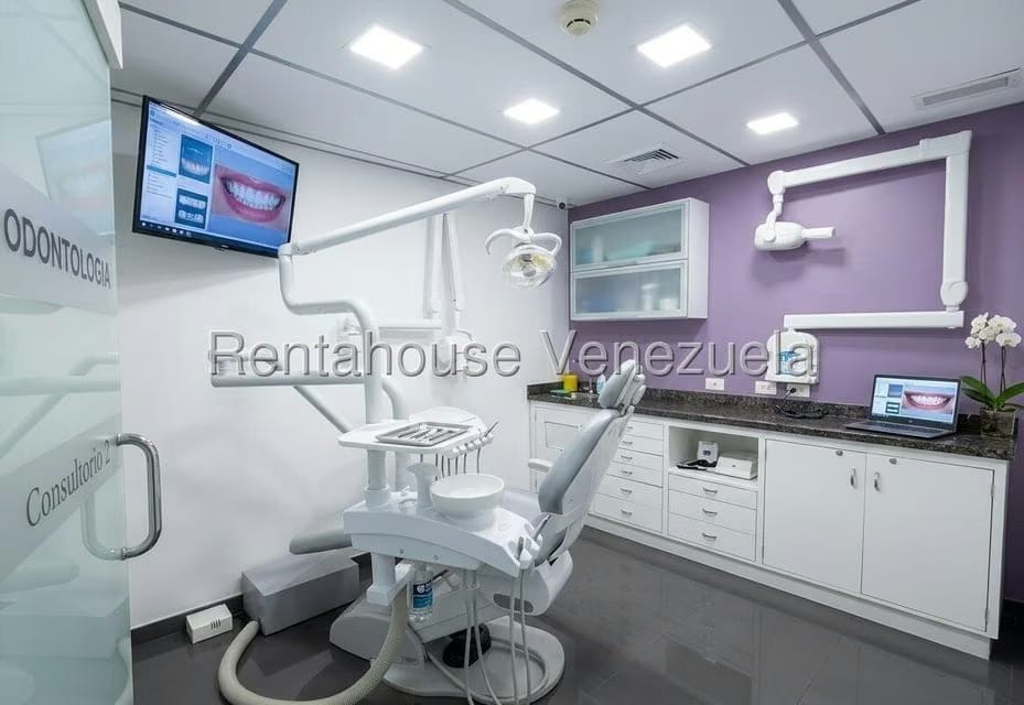 Comercial (Consultorio Medico) en Venta en Terrazas del Avila, Distrito Metropolitano