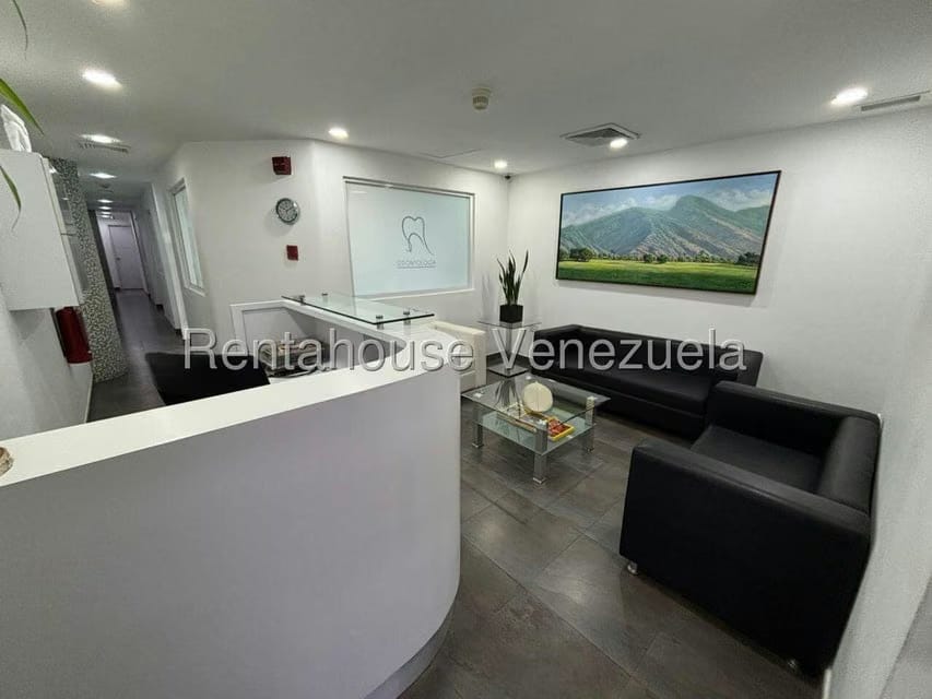 Comercial (Consultorio Medico) en Venta en Terrazas del Avila, Distrito Metropolitano - 4