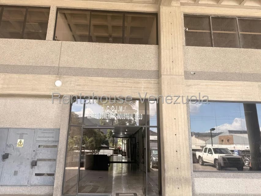 Comercial (Galpon - Deposito) en Alquiler en La Yaguara, Distrito Metropolitano - 39