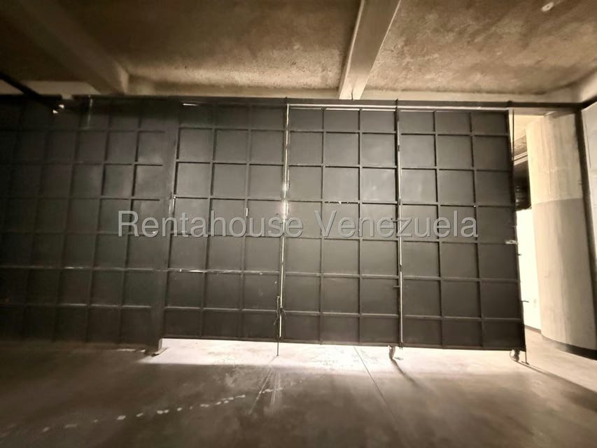 Comercial (Galpon - Deposito) en Alquiler en La Yaguara, Distrito Metropolitano - 8