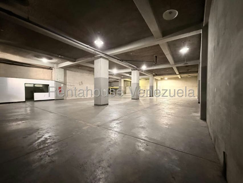 Comercial (Galpon - Deposito) en Alquiler en La Yaguara, Distrito Metropolitano - 10