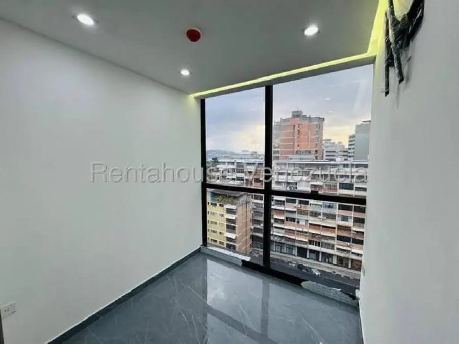 Oficina en Alquiler en sebucan Caracas - 10