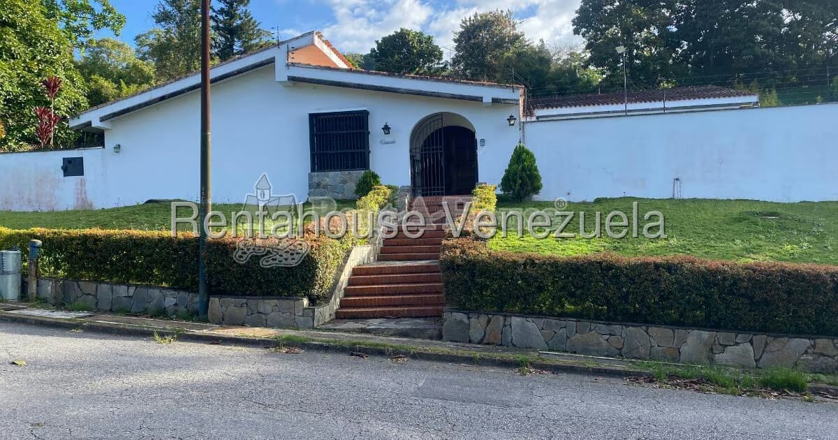 Casa (Multipes Niveles) en Venta en La Lagunita Country Club, Distrito Metropolitano - 2