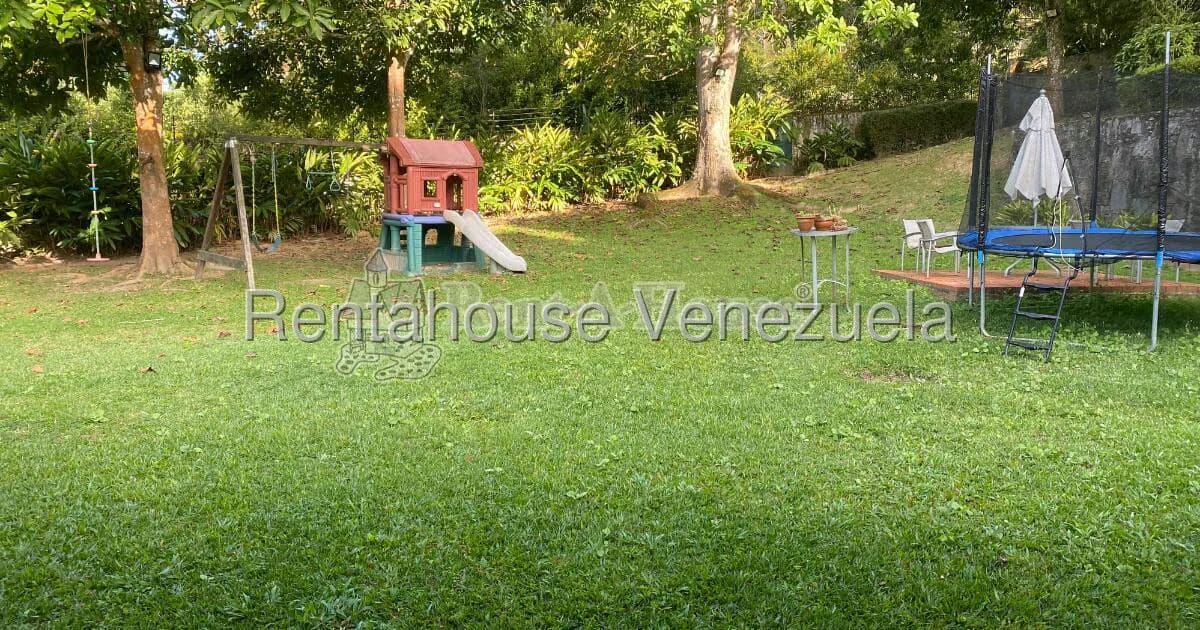 Casa (Multipes Niveles) en Venta en La Lagunita Country Club, Distrito Metropolitano - 30