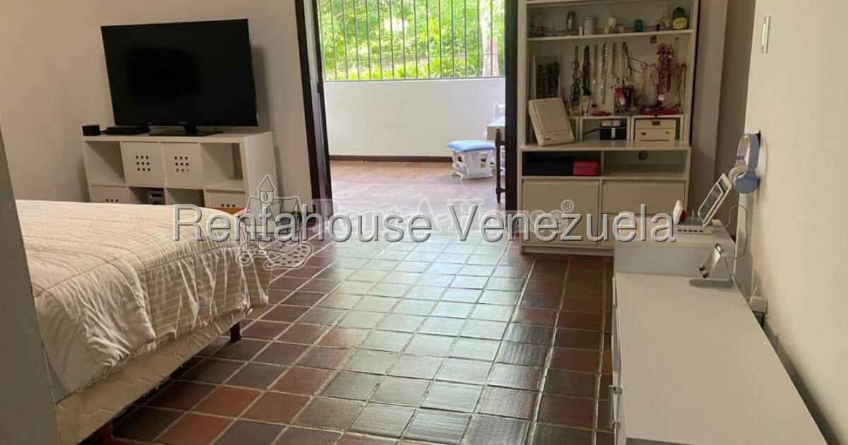 Casa (Multipes Niveles) en Venta en La Lagunita Country Club, Distrito Metropolitano - 40