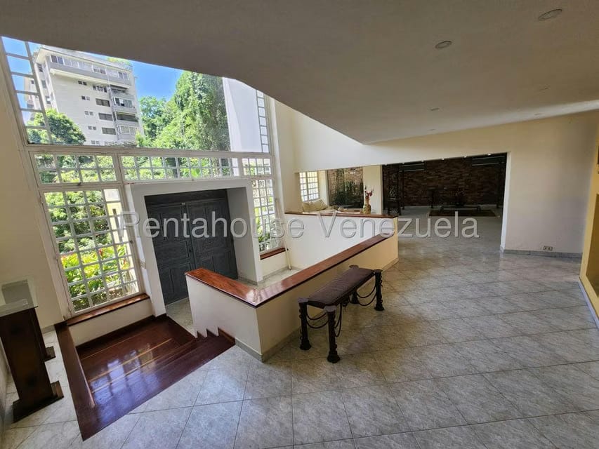 Casa (Multipes Niveles) en Venta en Colinas de Bello Monte, Distrito Metropolitano - 3