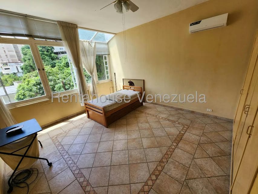 Casa (Multipes Niveles) en Venta en Colinas de Bello Monte, Distrito Metropolitano - 27