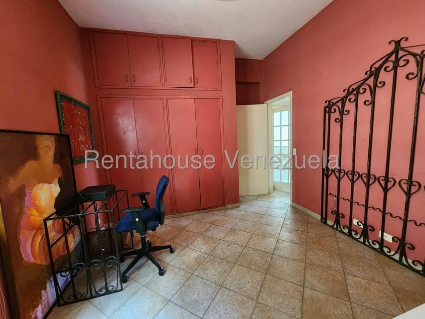 Casa (Multipes Niveles) en Venta en Colinas de Bello Monte, Distrito Metropolitano - 28