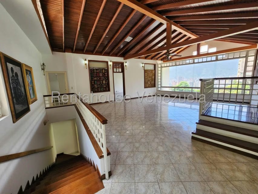 Casa (Multipes Niveles) en Venta en Colinas de Bello Monte, Distrito Metropolitano - 33