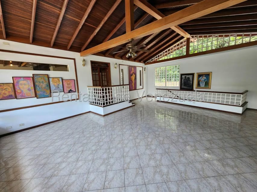 Casa (Multipes Niveles) en Venta en Colinas de Bello Monte, Distrito Metropolitano - 35