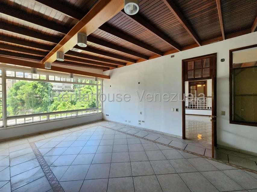 Casa (Multipes Niveles) en Venta en Colinas de Bello Monte, Distrito Metropolitano - 36