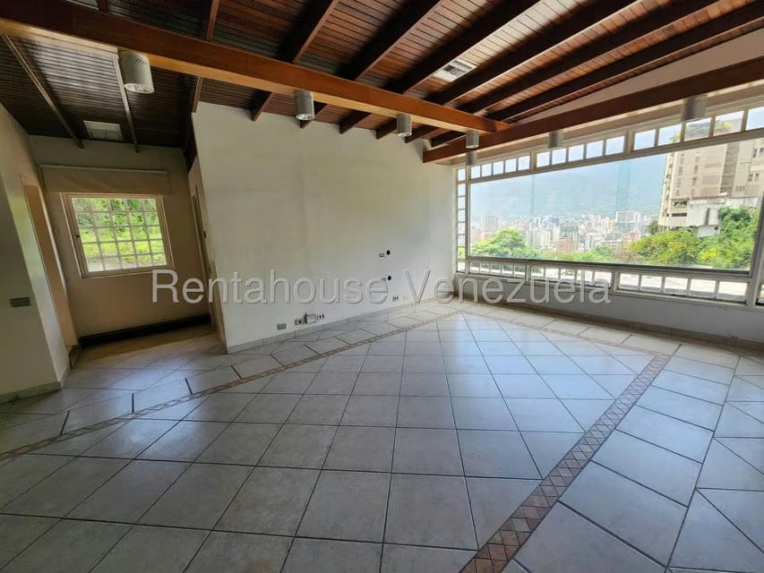 Casa (Multipes Niveles) en Venta en Colinas de Bello Monte, Distrito Metropolitano - 38