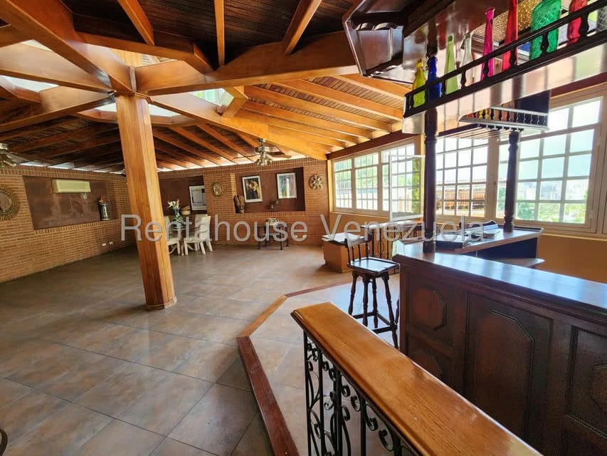 Casa (Multipes Niveles) en Venta en Colinas de Bello Monte, Distrito Metropolitano - 57