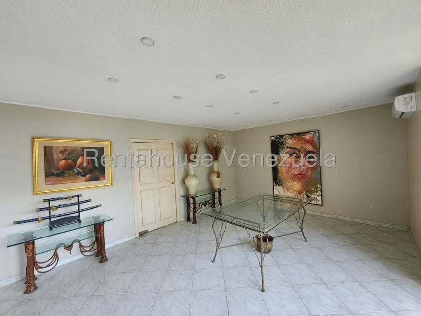 Casa (Multipes Niveles) en Venta en Colinas de Bello Monte, Distrito Metropolitano - 10