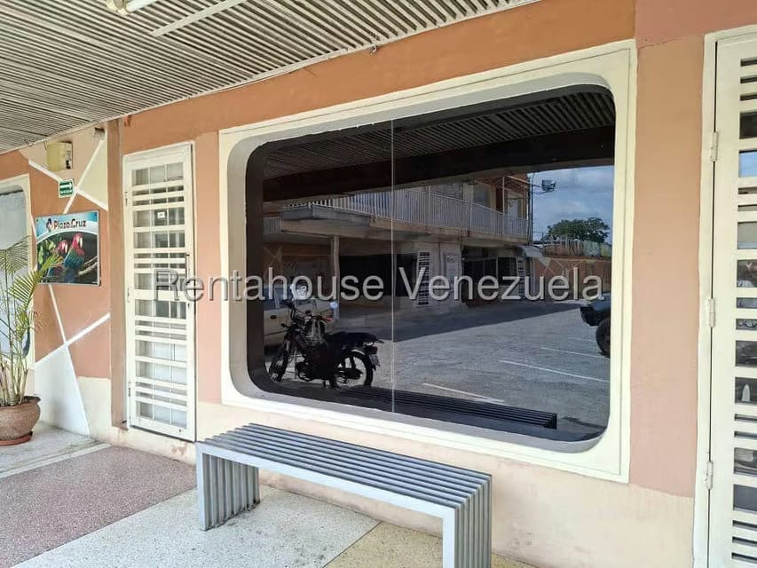 Comercial (Local Comercial) en Alquiler en Centro, Lara