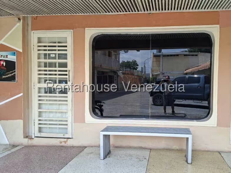 Comercial (Local Comercial) en Alquiler en Centro, Lara - 2
