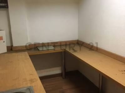 Excelente galpón en zona comercial de Chacao - 9