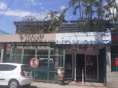 Venta de Casa Comercial - 2