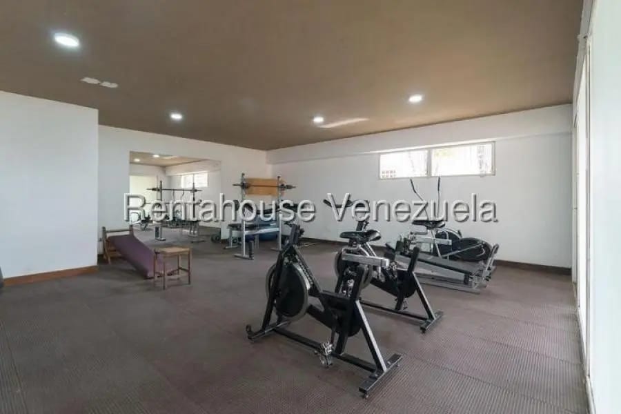 Apartamento en Alquiler en colinas de bello monte Caracas - 2