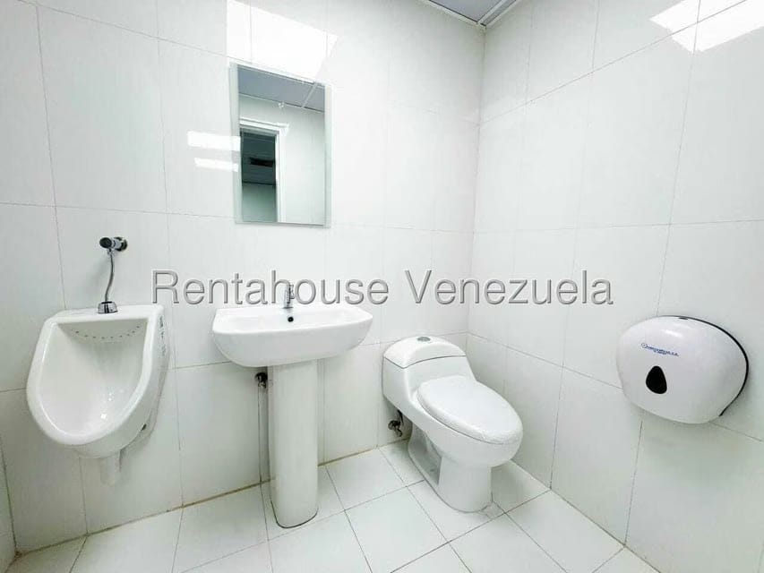 Comercial (Local Comercial) en Venta en Chacao, Distrito Metropolitano - 15