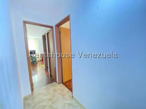 Apartamento (1 Nivel) en Venta en Cumbres de Curumo, Distrito Metropolitano - 12