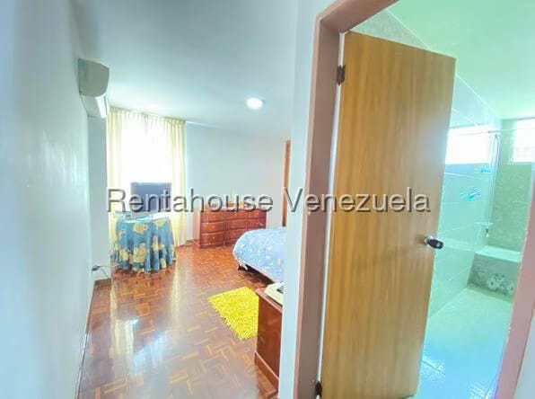 Apartamento (1 Nivel) en Venta en Cumbres de Curumo, Distrito Metropolitano - 13