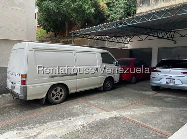 Apartamento (1 Nivel) en Venta en Cumbres de Curumo, Distrito Metropolitano - 20