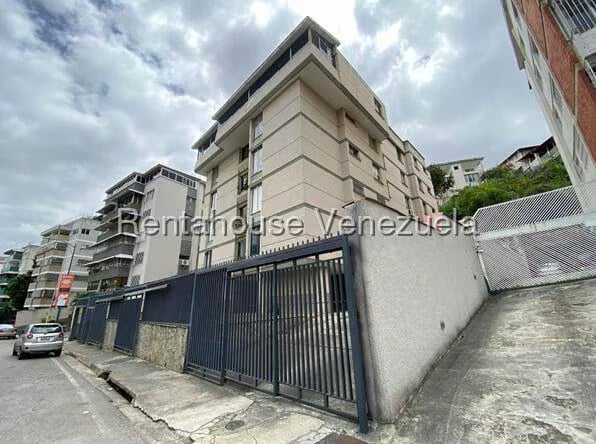 Apartamento (1 Nivel) en Venta en Cumbres de Curumo, Distrito Metropolitano - 22