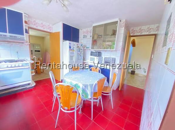 Apartamento (1 Nivel) en Venta en Cumbres de Curumo, Distrito Metropolitano - 10