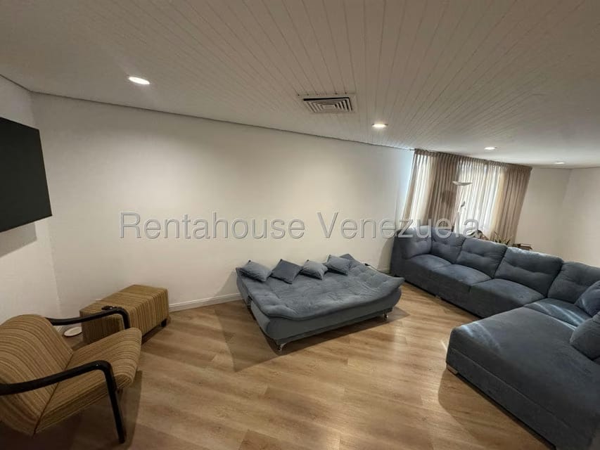 Apartamento (1 Nivel) en Alquiler en Chacao, Distrito Metropolitano - 11