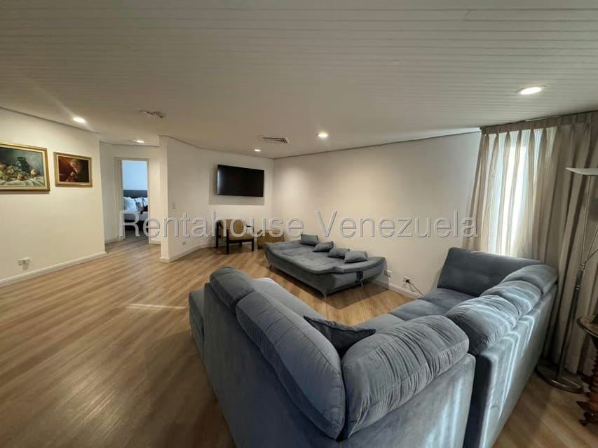 Apartamento (1 Nivel) en Alquiler en Chacao, Distrito Metropolitano - 14