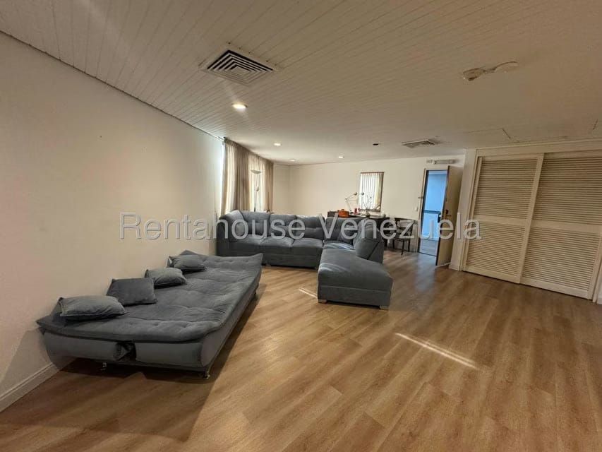 Apartamento (1 Nivel) en Alquiler en Chacao, Distrito Metropolitano - 17