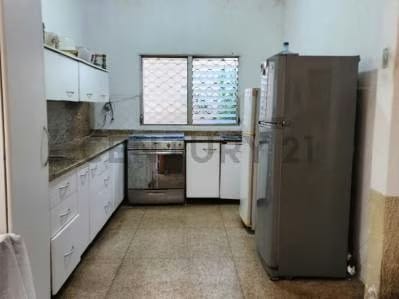 casa para uso comercial en la Calle Arismendi de lecheria - 2