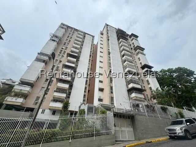 Apartamento (Duplex) en Venta en Santa Monica, Distrito Metropolitano