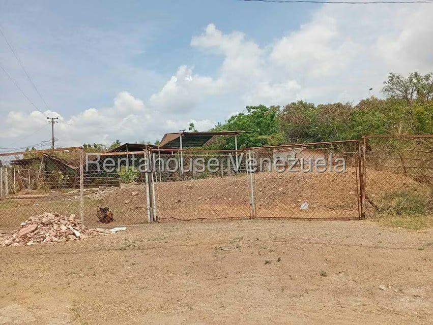 Terreno (Residencial) en Venta en Avenida 34, Zulia - 3