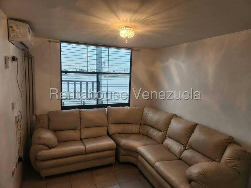 Apartamento (1 Nivel) en Venta en Paraparal, Carabobo - 2