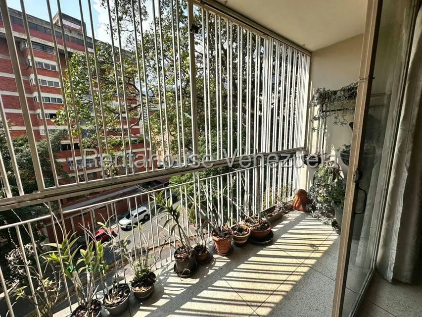Apartamento (1 Nivel) en Venta en San Bernardino, Distrito Metropolitano - 11
