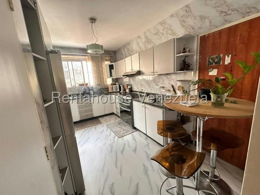 Apartamento (1 Nivel) en Venta en San Bernardino, Distrito Metropolitano - 16