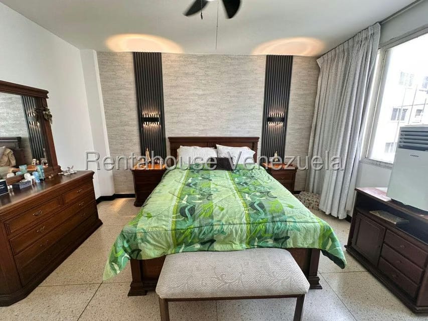Apartamento (1 Nivel) en Venta en San Bernardino, Distrito Metropolitano - 19