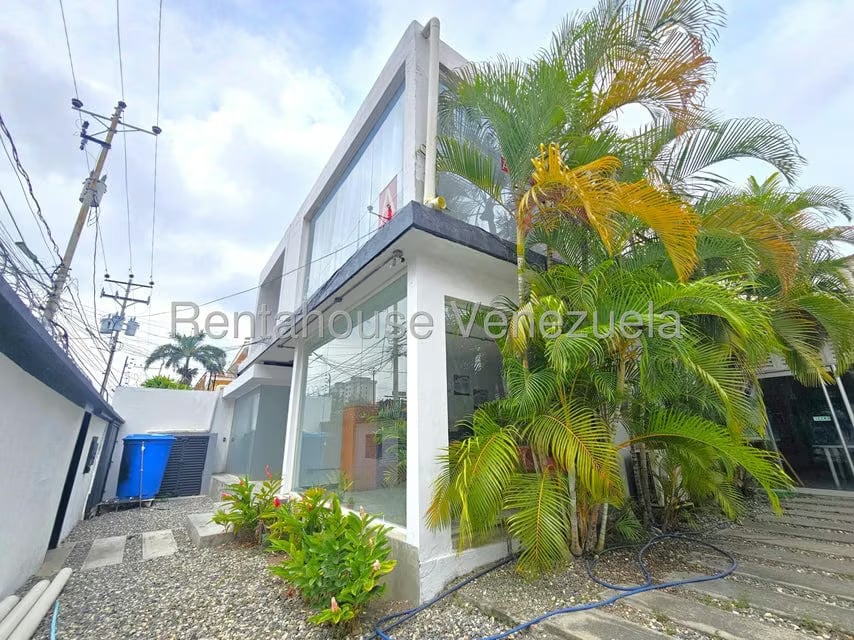 Comercial (Oficina) en Alquiler en Del Este, Lara
