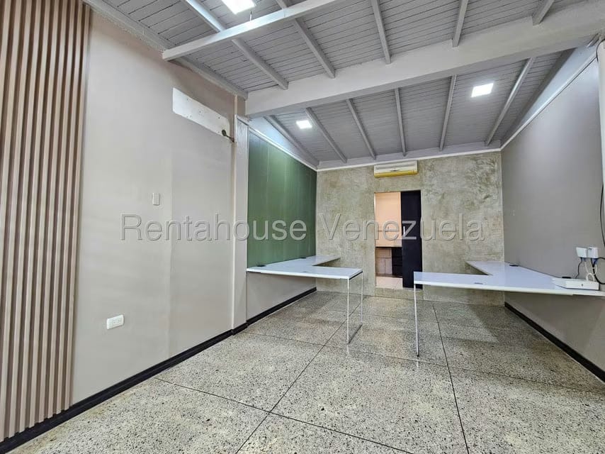 Comercial (Oficina) en Alquiler en Del Este, Lara - 7