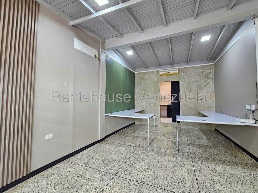 Comercial (Oficina) en Alquiler en Del Este, Lara - 7