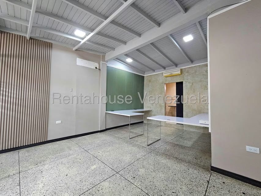 Comercial (Oficina) en Alquiler en Del Este, Lara - 10