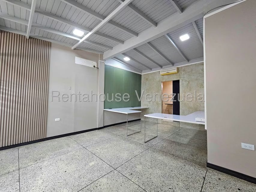 Comercial (Oficina) en Alquiler en Del Este, Lara - 10