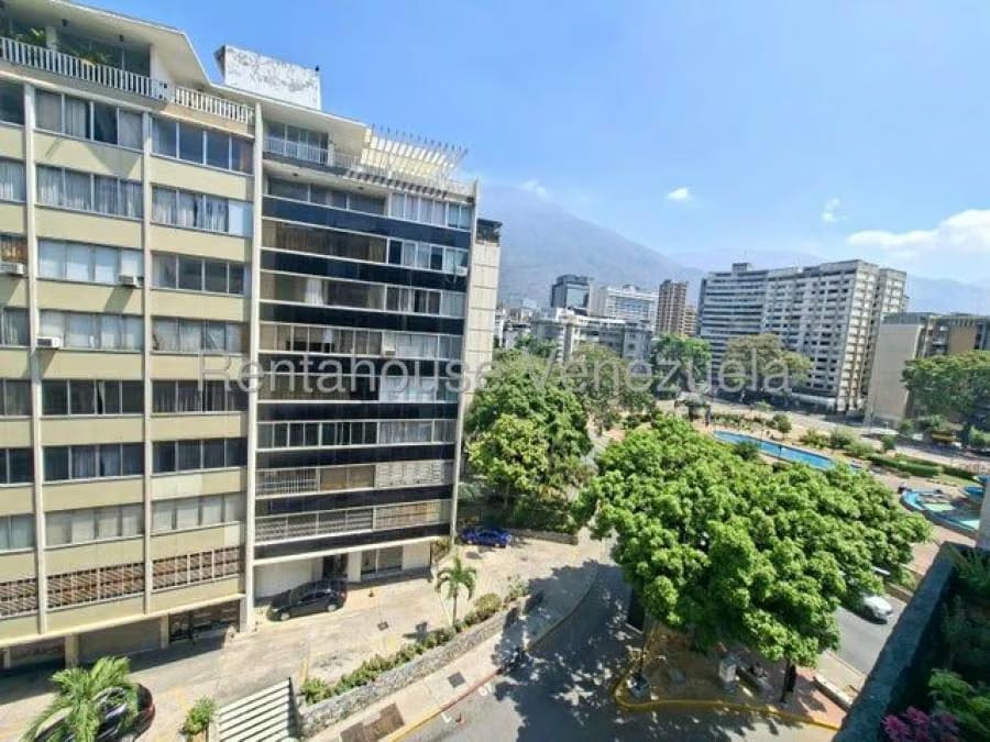 Apartamento en Venta en Altamira Caracas - 2